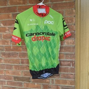 Poc // New Balance biking jersey